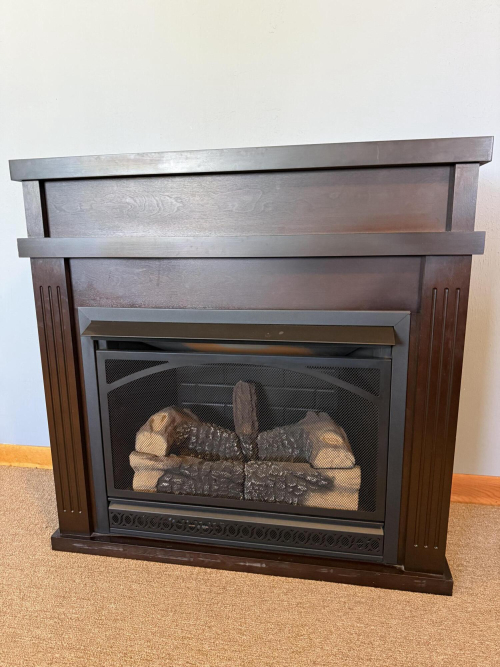 Listing Image 8