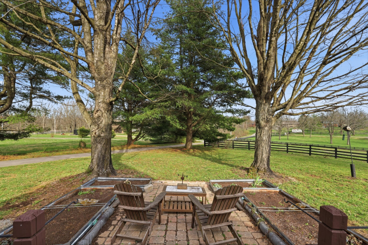 Listing Image 62