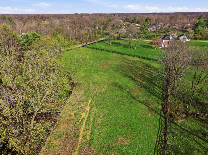 Listing Image 79