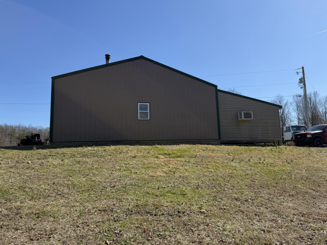 Listing Image 11