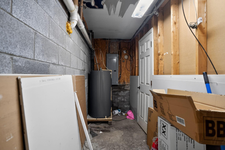 Listing Image 25