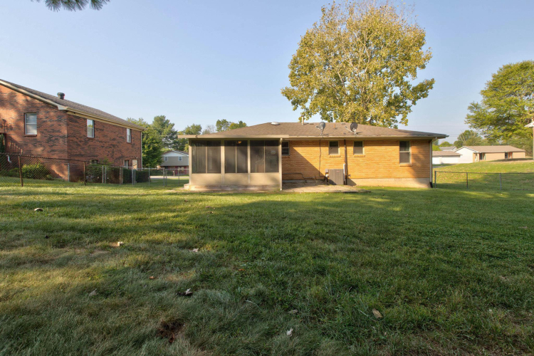 Listing Image 24
