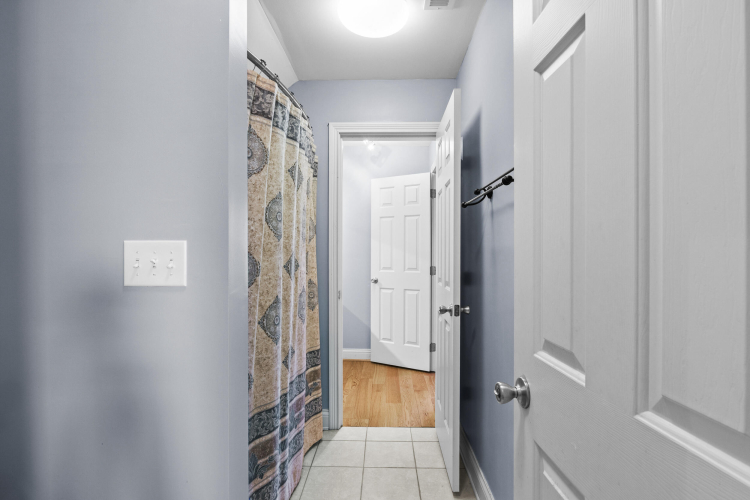 Listing Image 55