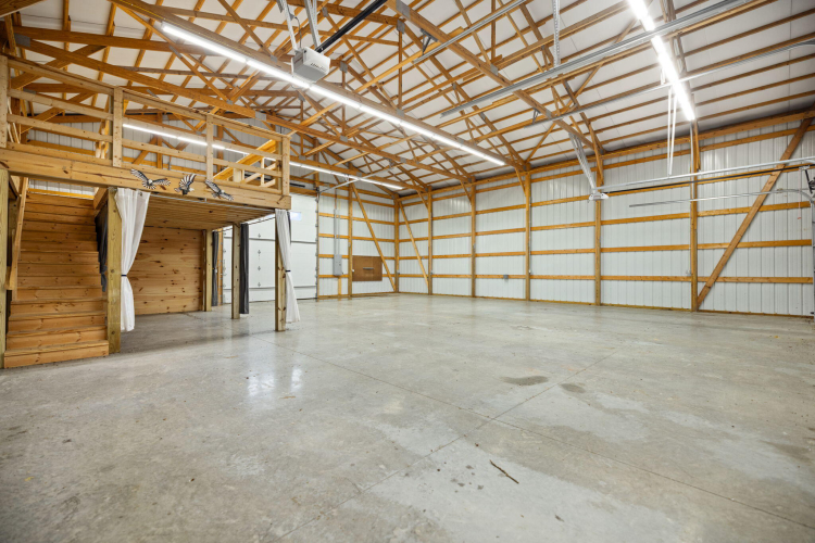 Listing Image 41