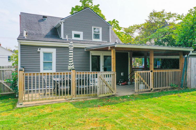 Listing Image 6