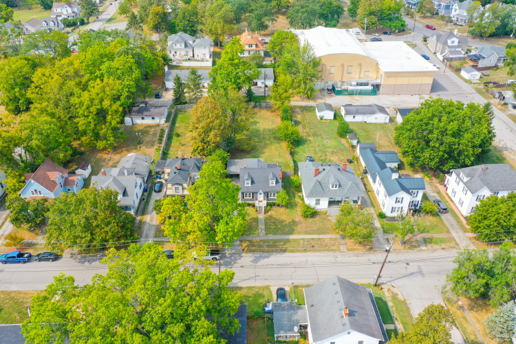 Listing Image 57