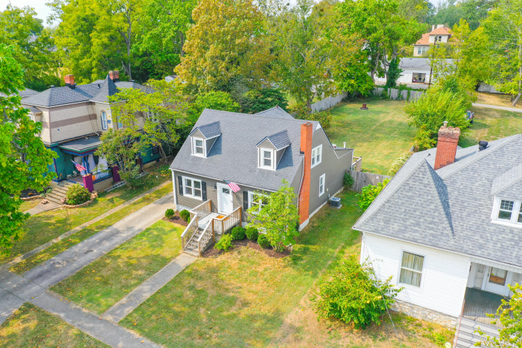 Listing Image 64