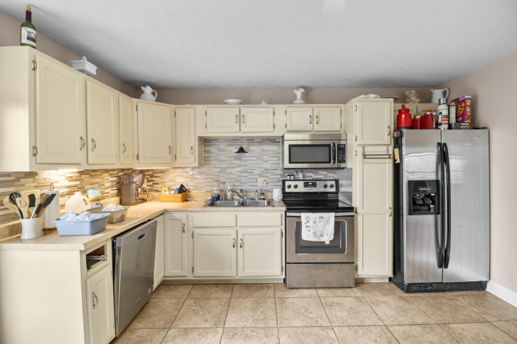 Listing Image 22