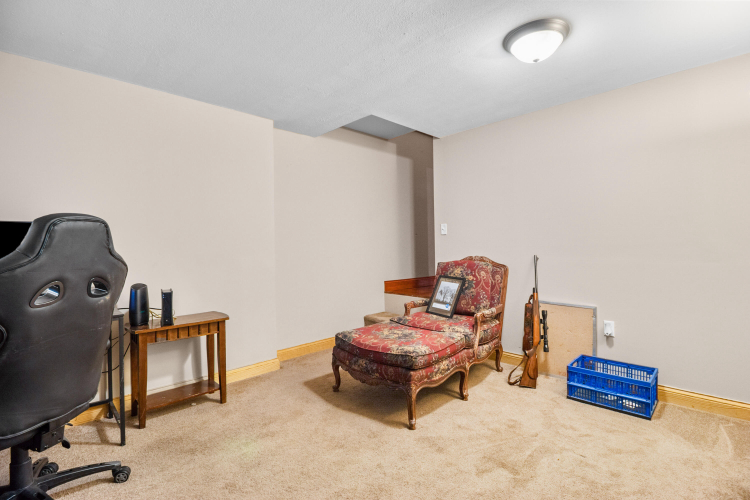 Listing Image 39