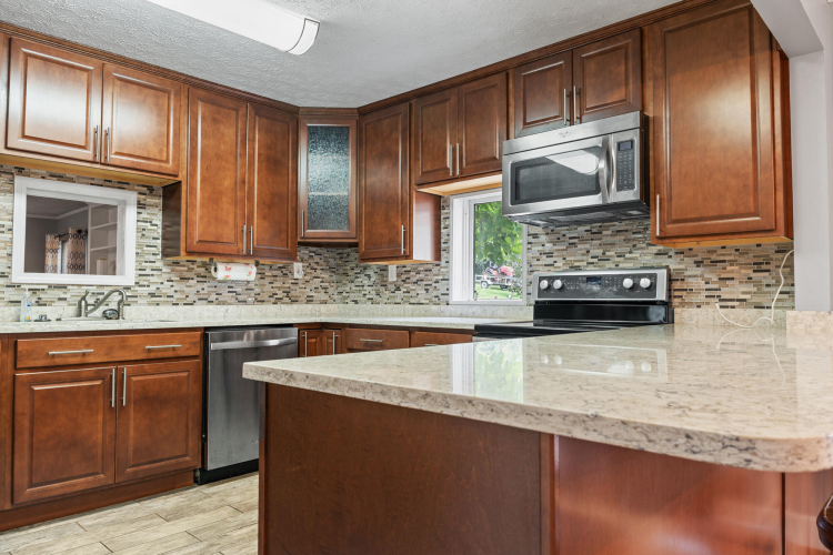 Listing Image 13
