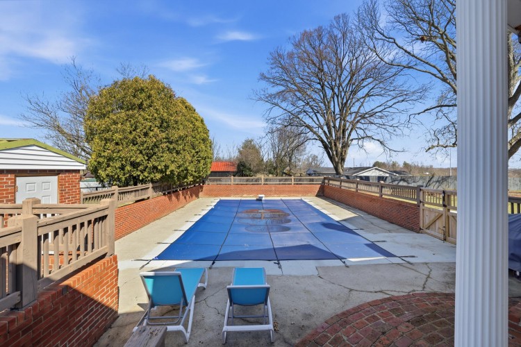 Listing Image 58