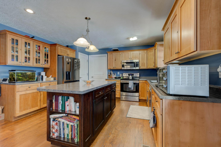 Listing Image 14