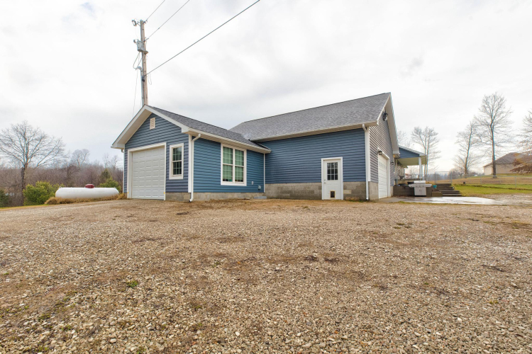 Listing Image 50