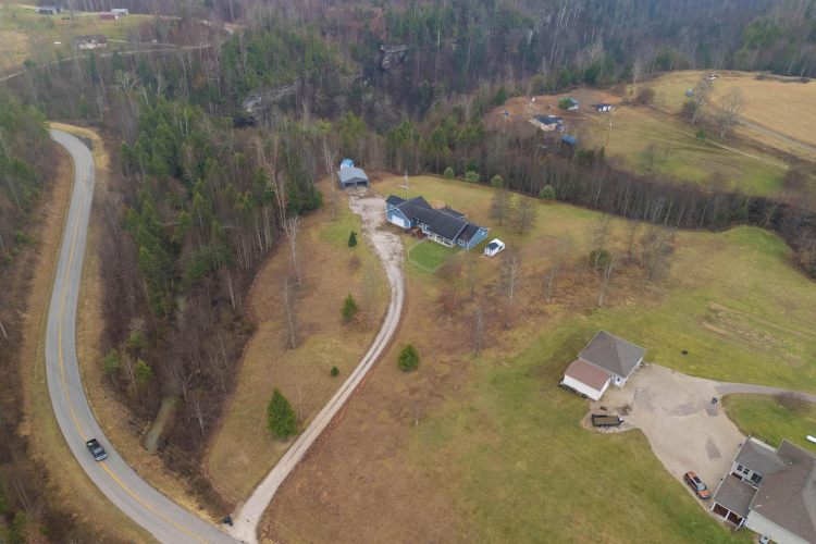 Listing Image 52