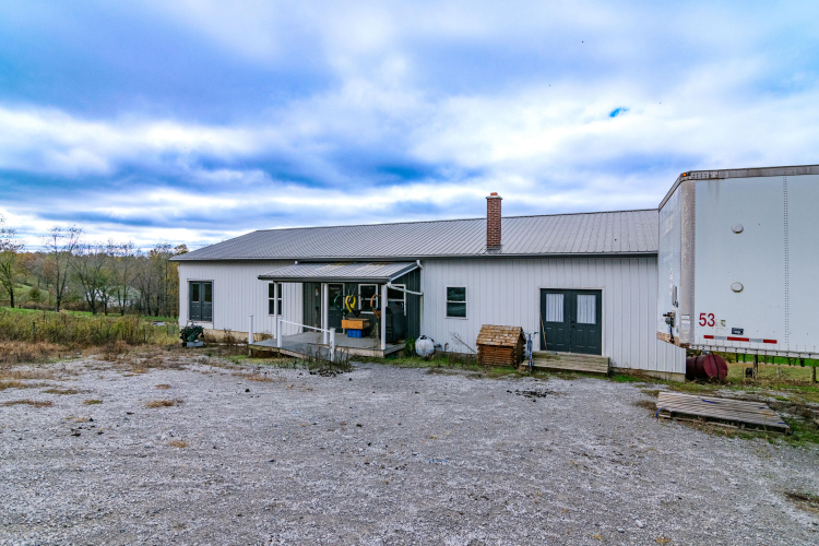 Listing Image 50