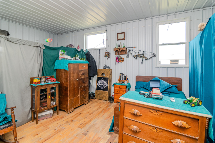 Listing Image 58