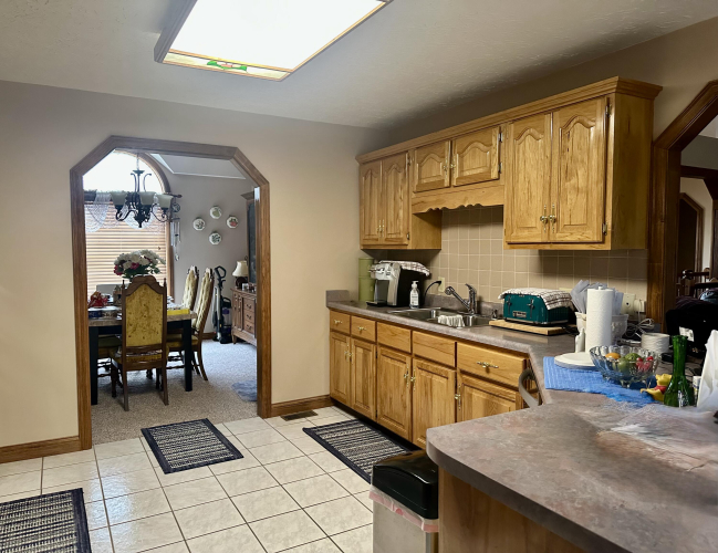 Listing Image 16