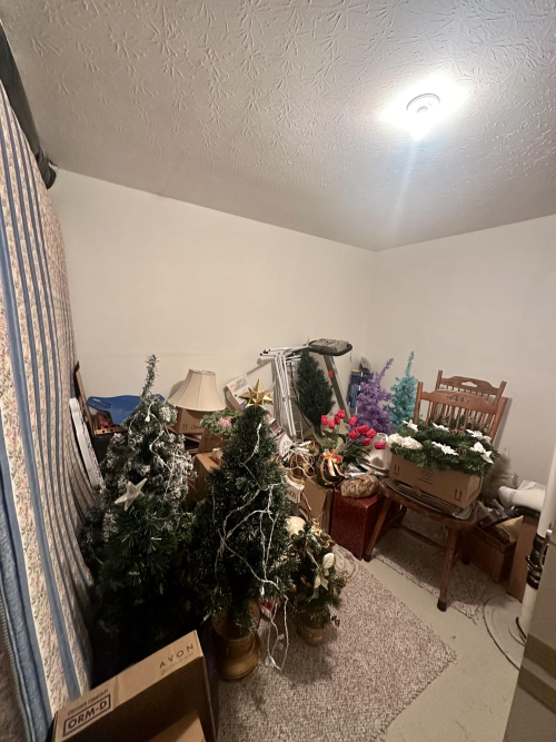 Listing Image 48