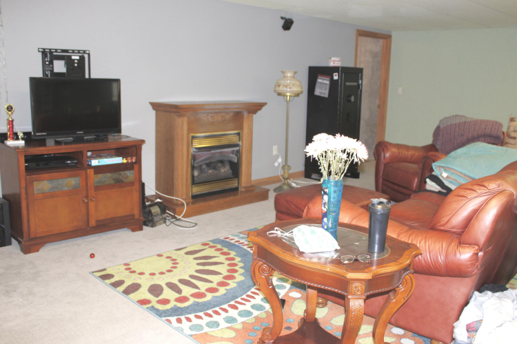 Listing Image 18