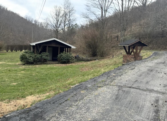 Listing Image 19