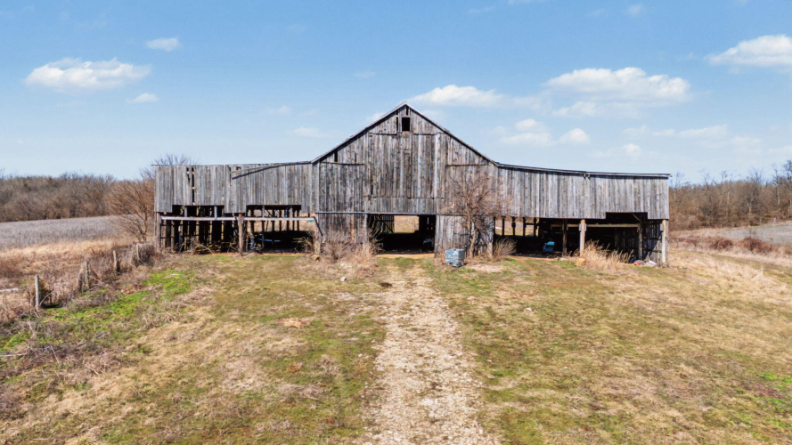 Listing Image 17