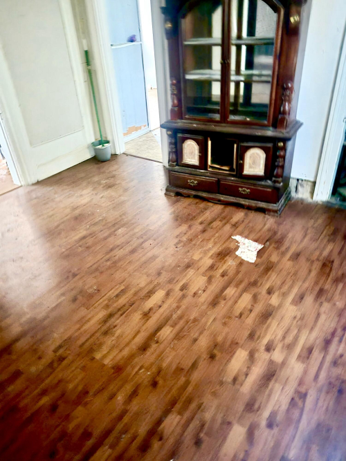 Listing Image 16