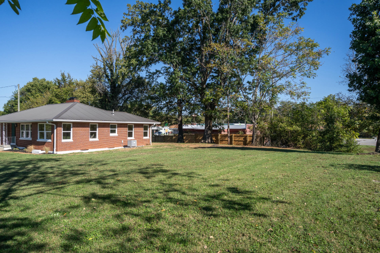 Listing Image 57