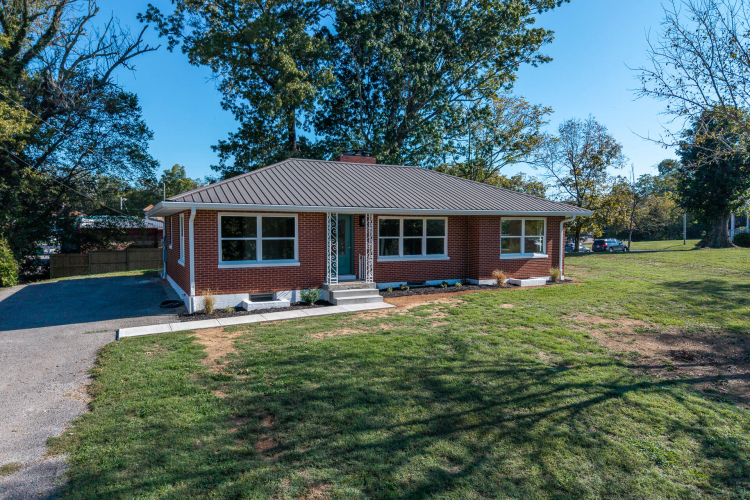 Listing Image 73