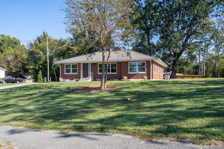 Listing Image 83