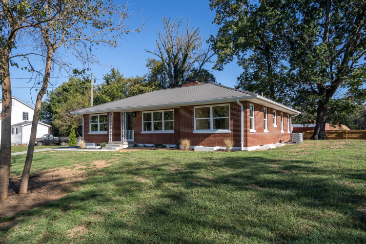 Listing Image 86
