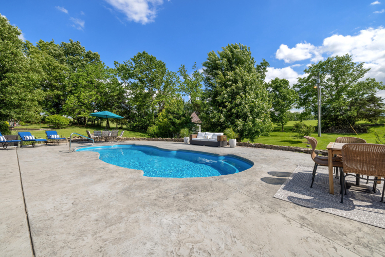 Listing Image 55