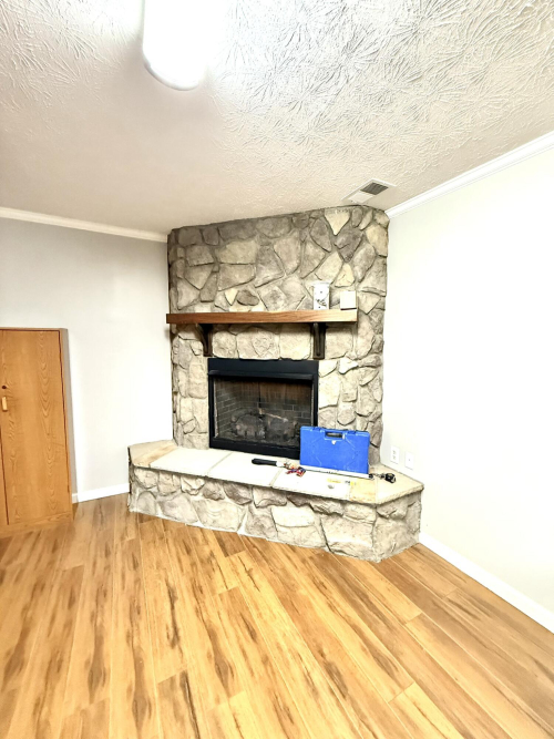 Listing Image 28
