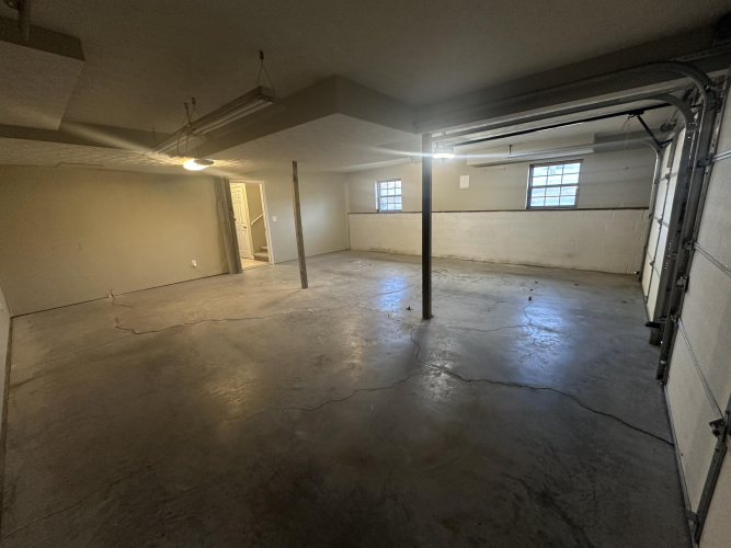 Listing Image 51