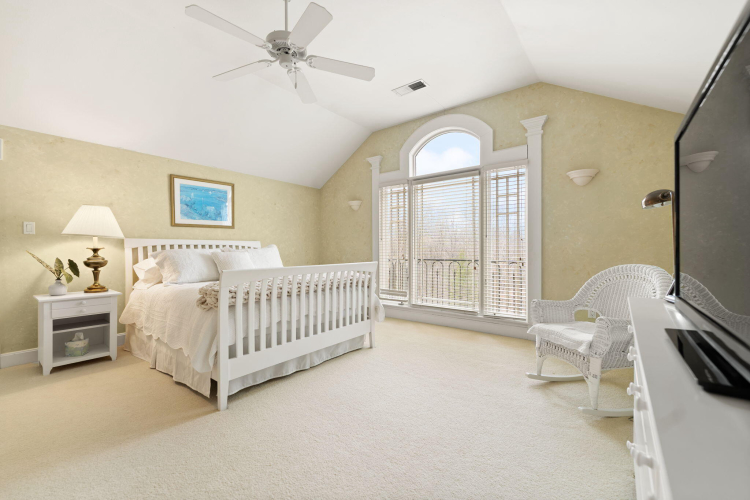 Listing Image 108