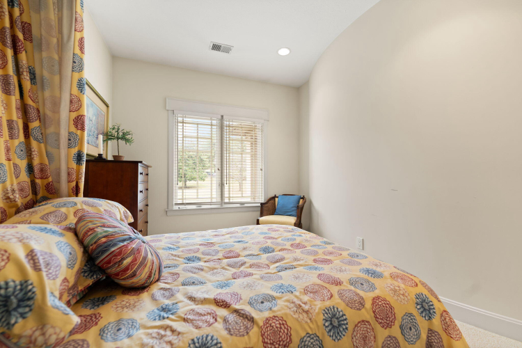 Listing Image 110