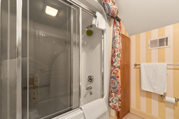 Listing Image 117