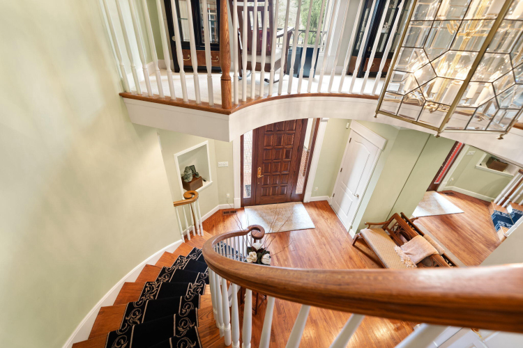 Listing Image 118