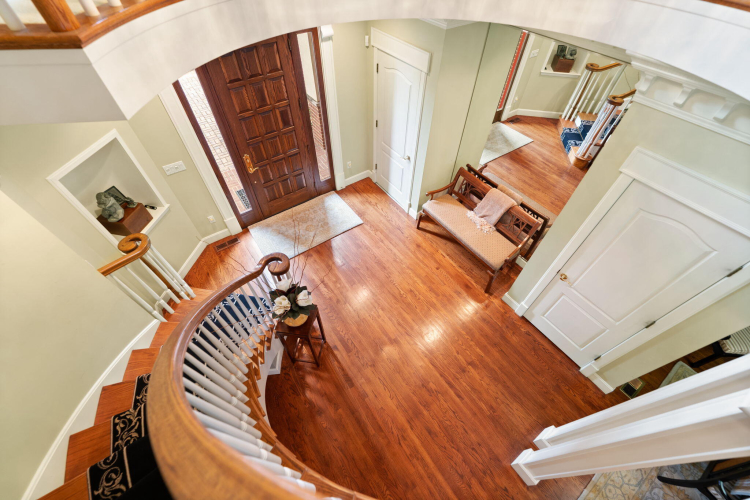 Listing Image 120