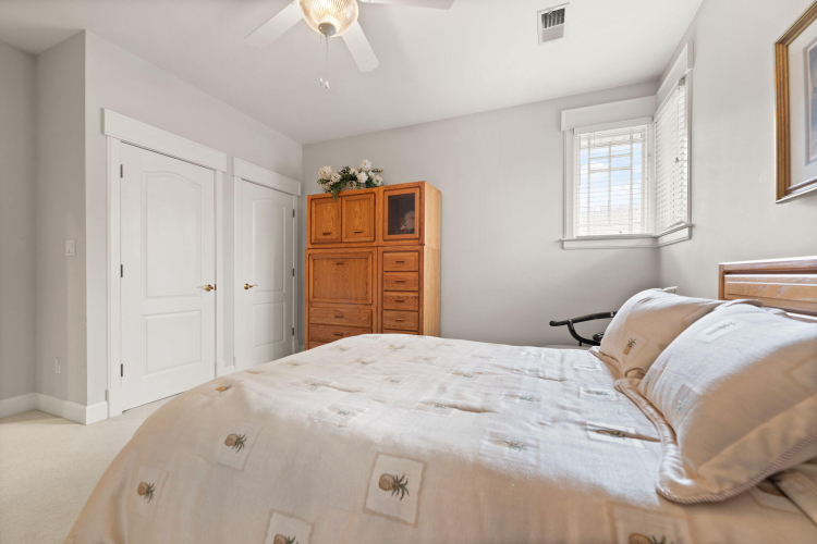 Listing Image 135