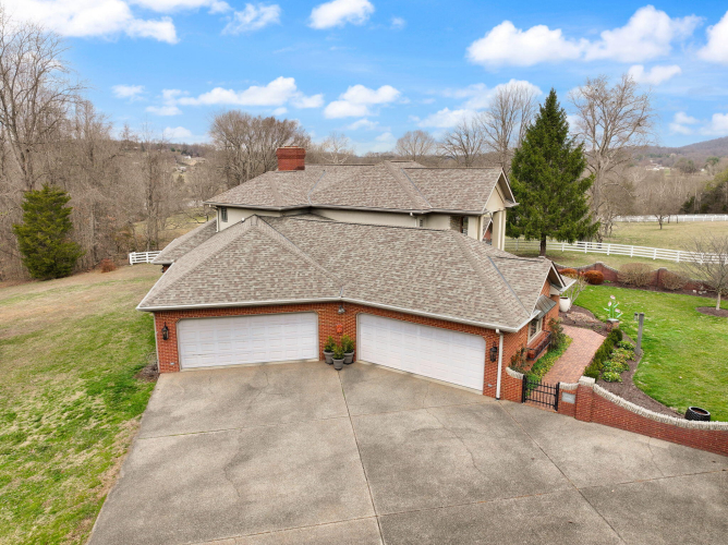 Listing Image 16