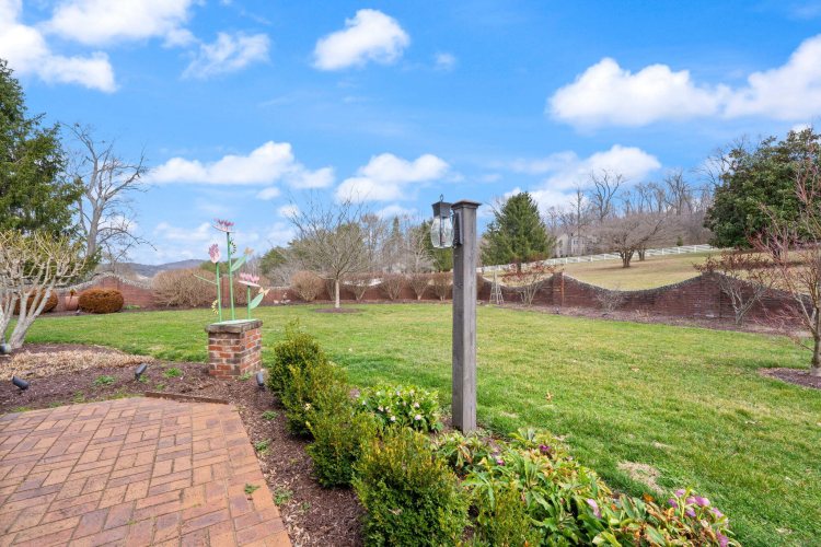 Listing Image 161