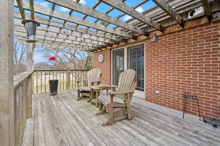 Listing Image 178