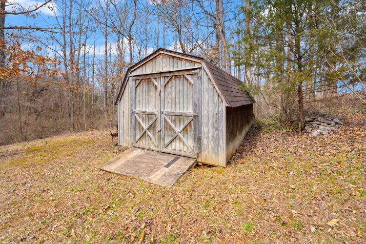 Listing Image 182