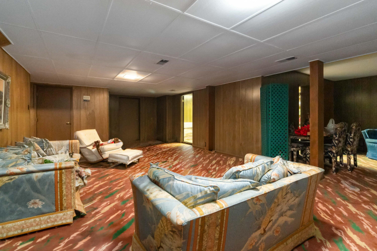 Listing Image 55