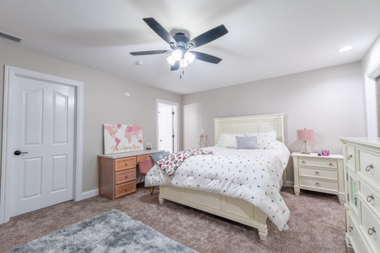 Listing Image 55