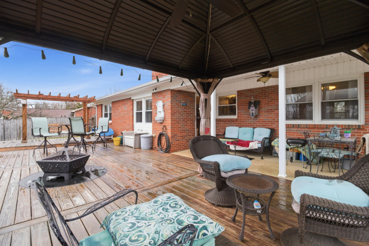 Listing Image 19