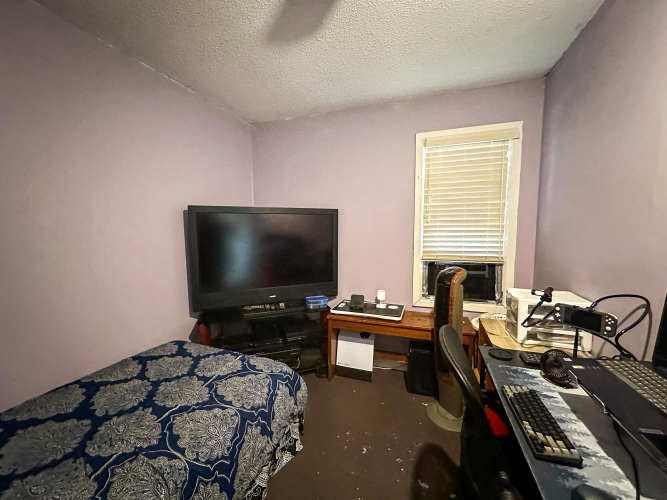 Listing Image 29