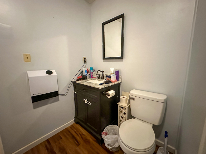 Listing Image 33
