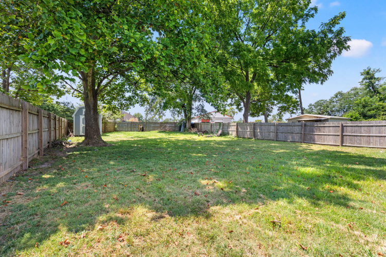 Listing Image 16