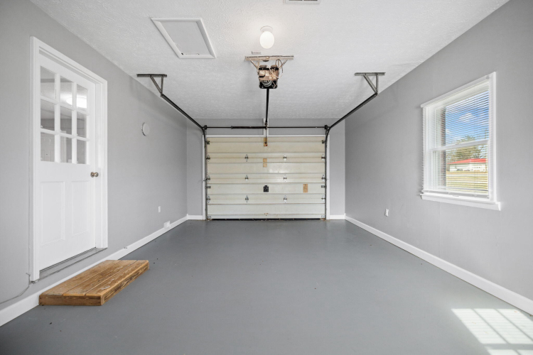 Listing Image 37